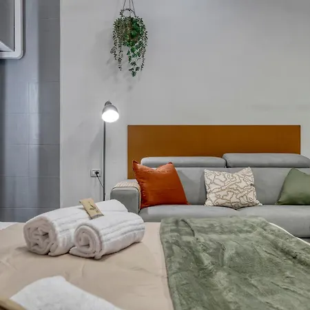 Flow Urban Living By Different Ferrara