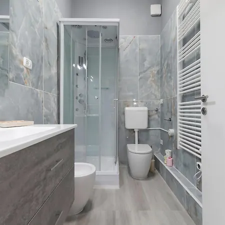 Flow Urban Living By Different Apartment *