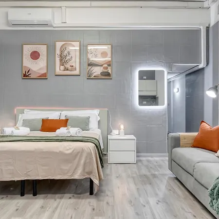 Flow Urban Living By Different Apartment Ferrara